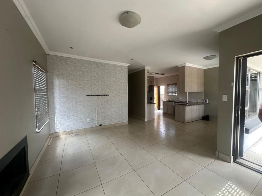 To Let 3 Bedroom Property for Rent in Vista Park Free State